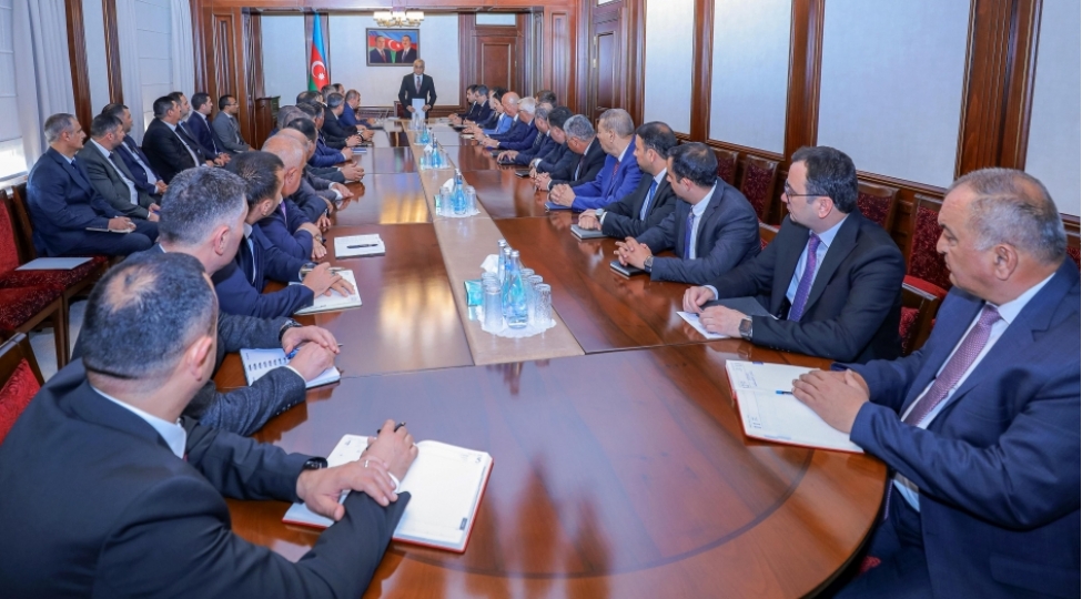 naxchivanda-yerli-sahibkarlarin-ishtiraki-ile-mushavire-kechirilib