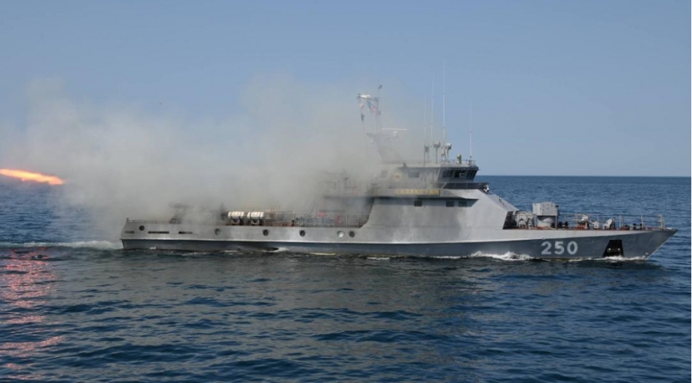 qazaxistan-herbi-deniz-quvveleri-xezer-denizinde-telimler-kechirib