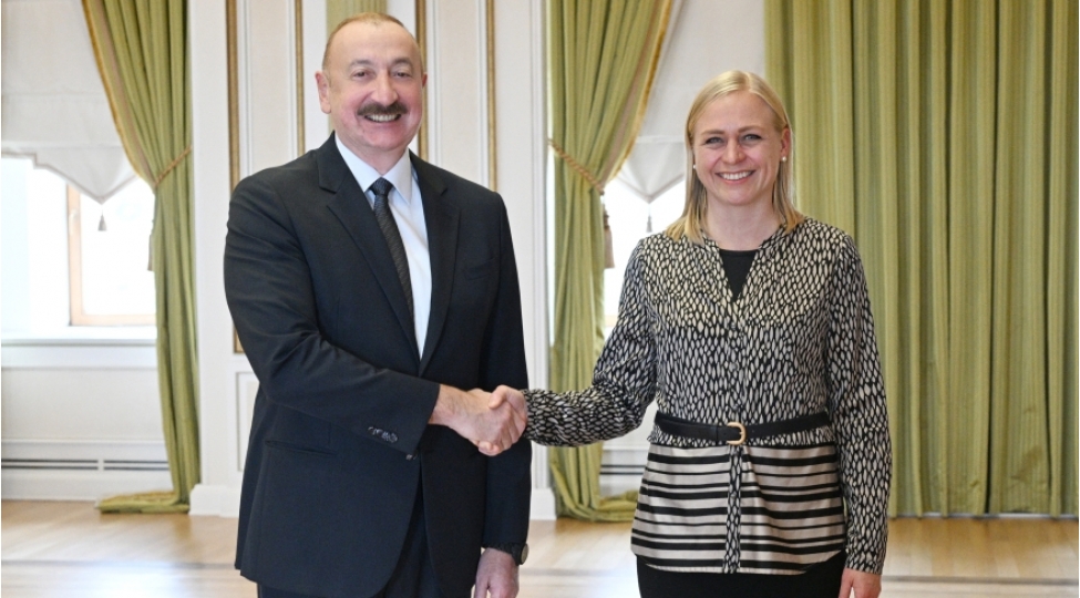 prezident-ilham-eliyev-atet-in-fealiyyetde-olan-sedrinin-bashchiliq-etdiyi-numayende-heyetini-qebul-edib-fotoyenilenib