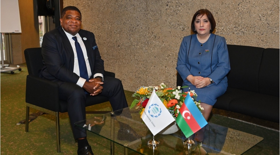 sahibe-qafarova-pai-nin-bash-katibi-ile-gorushub