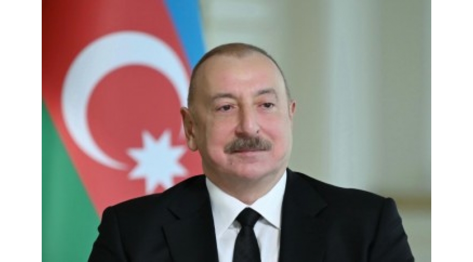 azerbaycan-qazaxistan-munasibetleri-dostluq-ve-qardashliq-prinsiplerine-zengin-tarixi-eneneye-soykenir