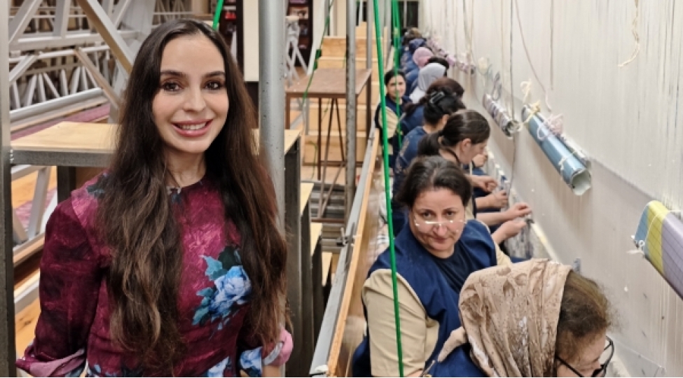 azerxalcha-asc-shusha-mescidi-uchun-dunya-xalchachiliq-tarixinin-en-boyuk-dairevi-xalchasini-hazirlayir