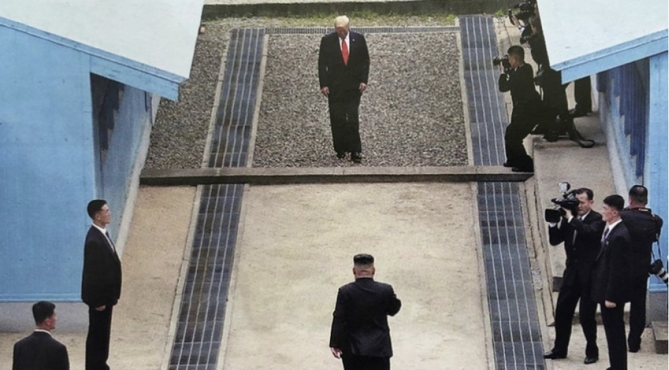 tramp-kim-chen-inla-mumkun-gorushden-danishib