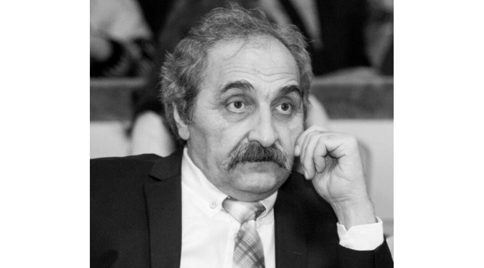 tarixi-movzuda-film-chekmek-isteyen-senetkar