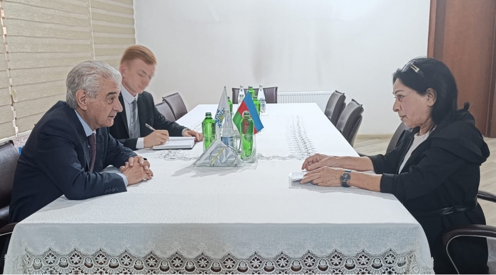 eli-ehmedov-sechicileri-ile-novbeti-gorushunu-kechirib-8