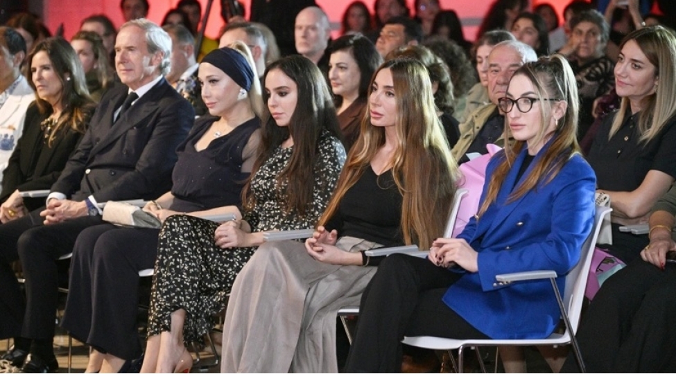 art-weekend-cherchivesinde-nefes-soz-ve-sesin-vehdeti-adli-novbeti-layihenin-teqdimati-kechirilib