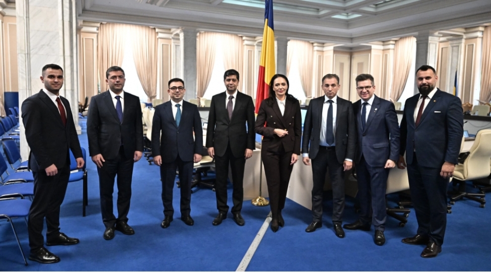 azerbaycanla-ruminiya-arasinda-medeni-humanitar-ve-media-sahelerinde-emekdashligin-genishlendirilmesi-meseleleri-muzakire-olunub