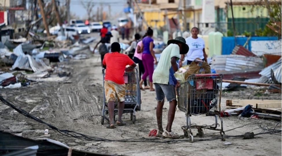alimler-qasirgalarin-gucunu-mueyyenleshdirilmesinde-yeni-altinci-kateqoriyanin-tetbiqini-teklif-edibler