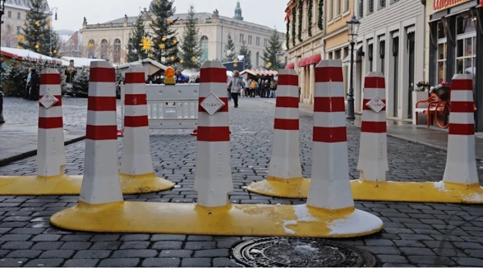 almanlarin-yaridan-choxu-milad-yarmarkalarindaki-tehlukesizlik-tedbirlerinden-narahatdir