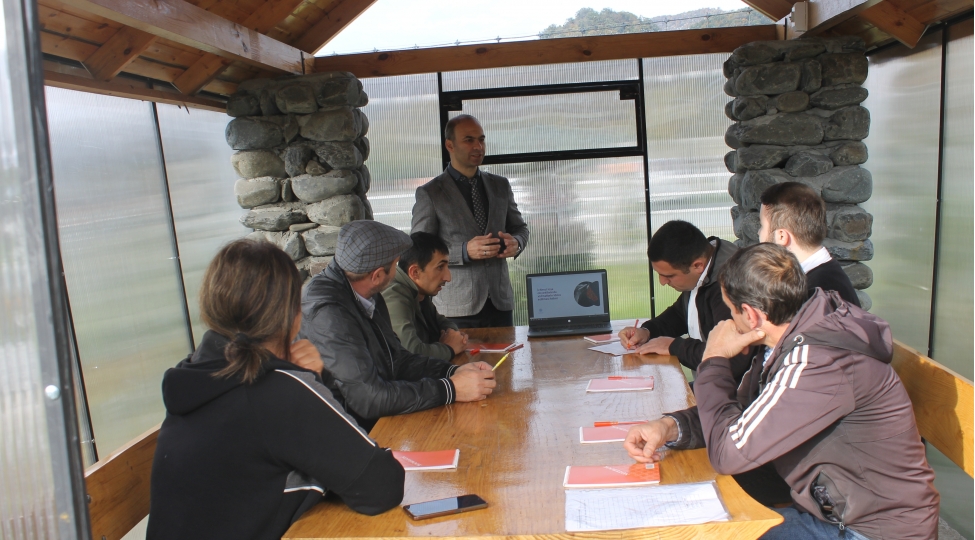 aqroturizm-uzre-telimler-kechirilib