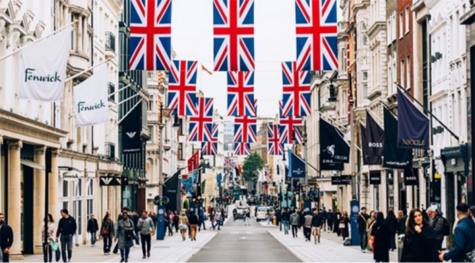 dunyanin-en-bahali-ticaret-kucheleri-achiqlandi