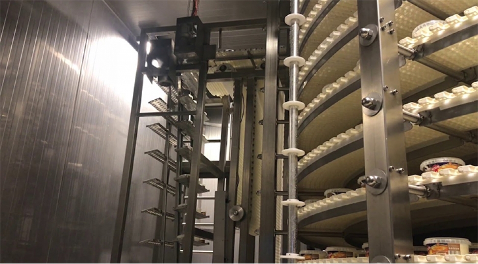 azerbaycanda-qaymaq-ve-xama-istehsali-artib