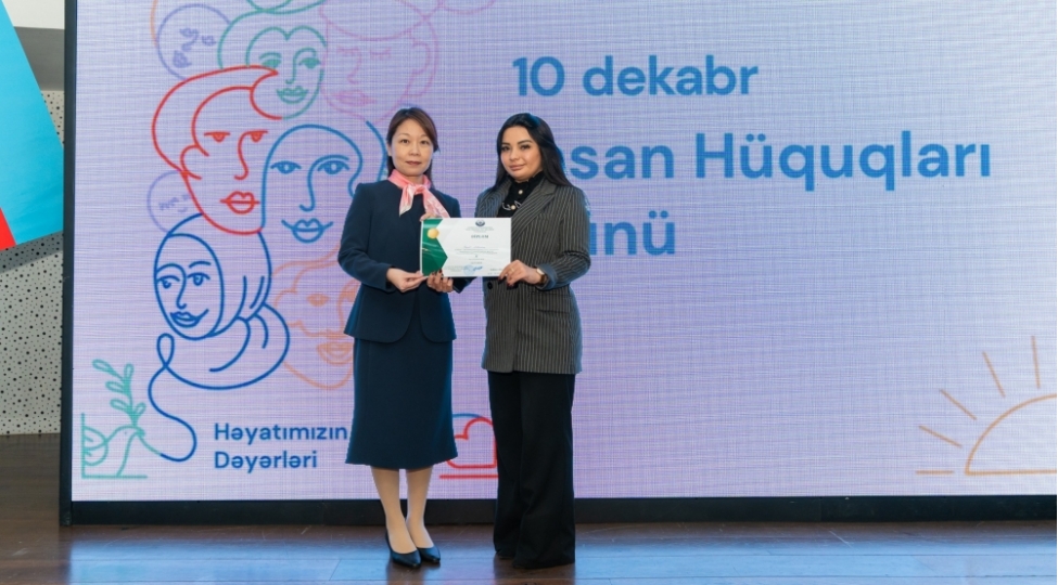 iki-sahil-qezetinin-emekdashi-ombudsmanin-elan-etdiyi-yazi-musabiqesinde-qalib-oldu-video