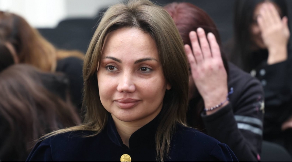 mugenni-deniz-esedova-azadliga-buraxilib