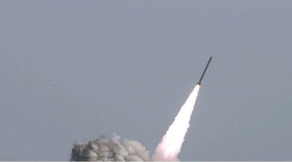 shimali-koreya-en-yeni-zenit-raketlerini-sinaqdan-kechirib