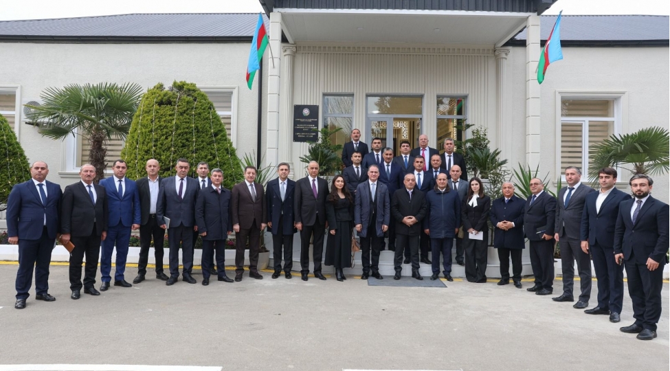 zaur-mikayilov-5-sayli-lenkeran-astara-regional-bolmesinin-yeni-inzibati-binasi-ile-tanish-olub