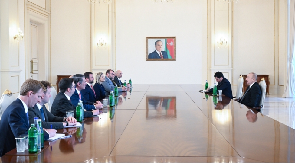 Prezident İlham Əliyev ABŞ nümayəndə heyətini qəbul edib