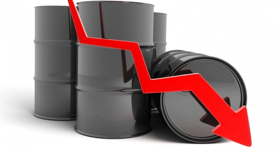 azerbaycan-nefti-cuzi-ucuzlashib-24