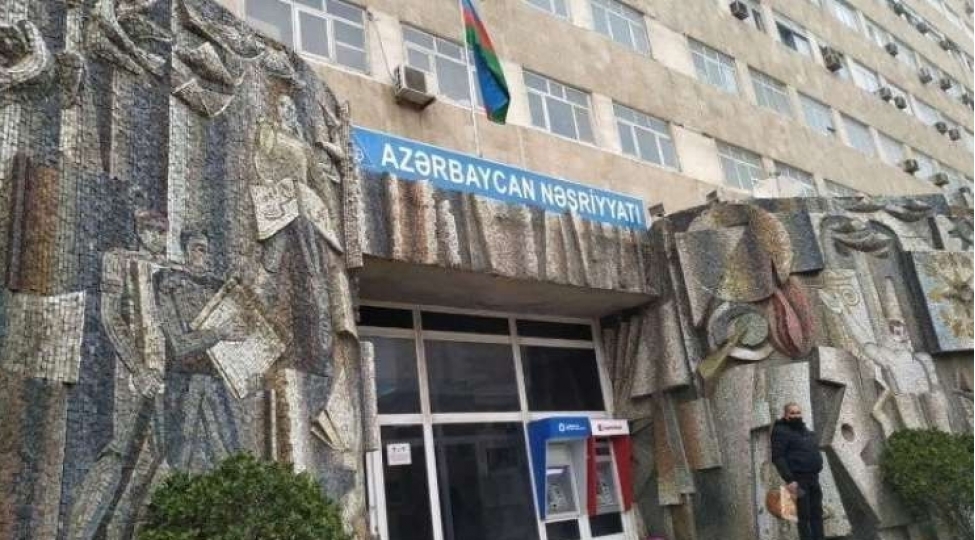 azerbaycan-neshriyyati-fevralin-1-den-istismarini-dayandirir-resmi