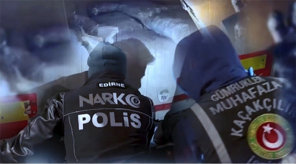 turkiyede-emeliyyat-zamani-290-kq-a-yaxin-narkotik-ashkarlanib