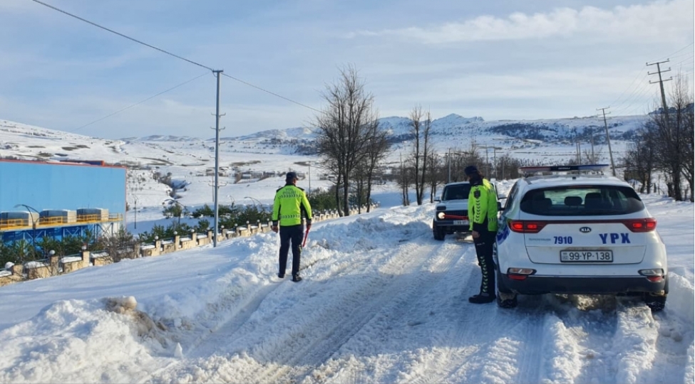 lerikde-polis-hava-sheraiti-ile-elaqedar-guclendirilmish-rejimde-fealiyyet-gosterir