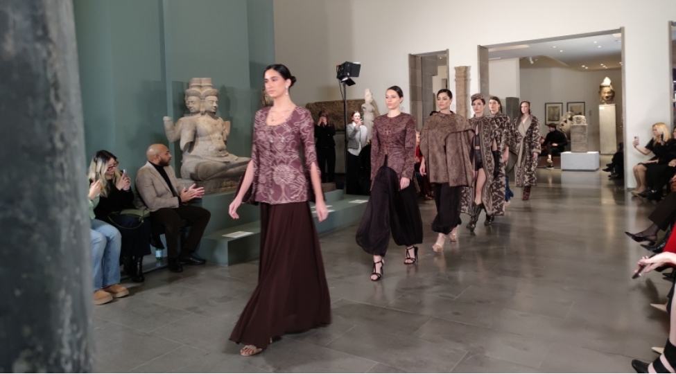 azerbaycan-brendi-parisde-kechirilen-moda-heftesinde-numayish-olunub