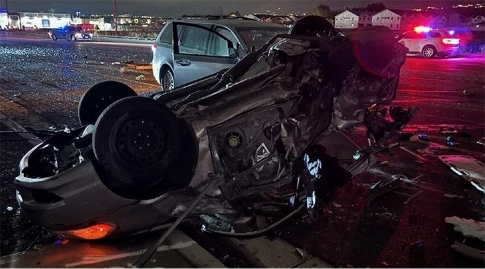 baki-quba-magistralinda-agir-qeza-olub-baci-qardash-olub