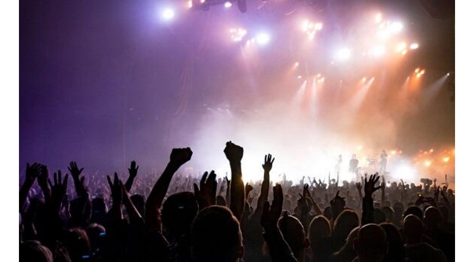 cenk-bash-azerbaycana-gelecek