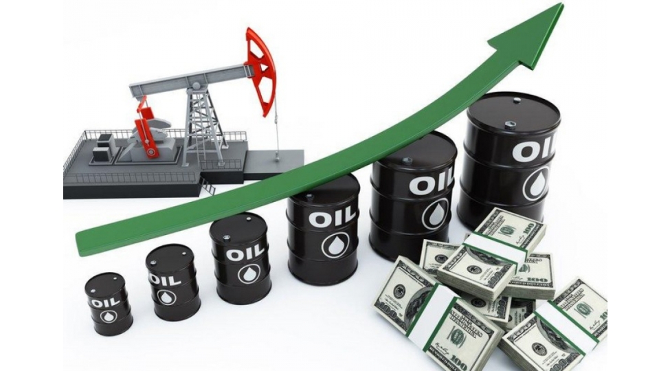 teleb-teklifden-kenar-bahalashma-siyasi-gerginlik-nefti-bahalashdirir