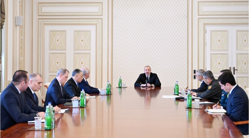 prezident-ilham-eliyevin-sedrliyi-ile-tehlukesizlik-shurasinin-iclasi-kechirilib-2