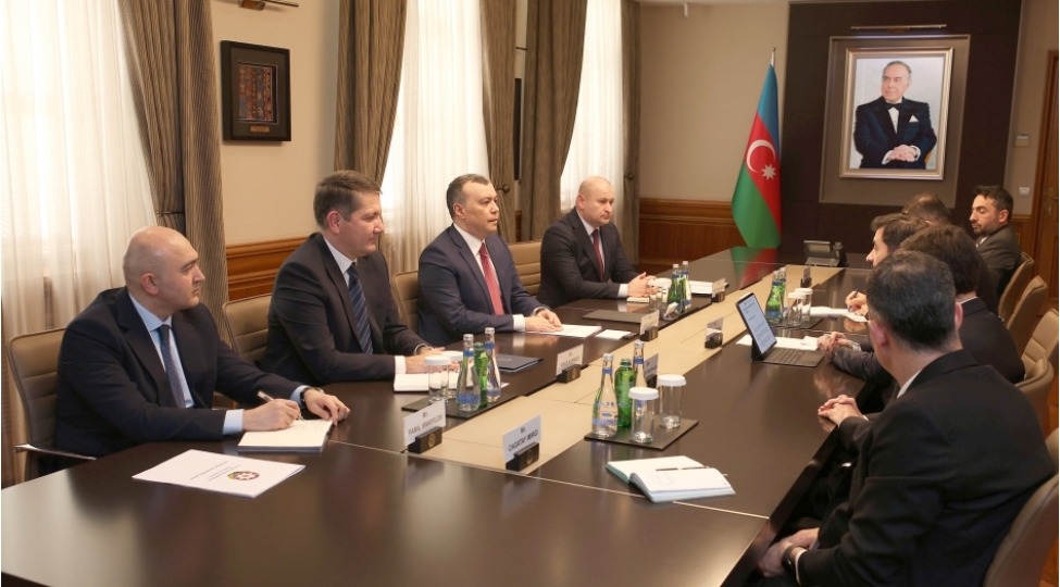 azerbaycanla-qara-deniz-ticaret-ve-inkishaf-banki-arasinda-emekdashliq-muzakire-edilib