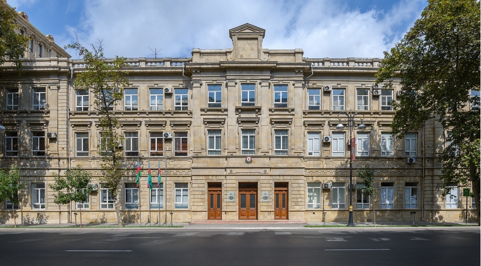 reqemsal-inkishaf-ve-neqliyyat-nazirinin-muavinlerinin-sayi-artirilib