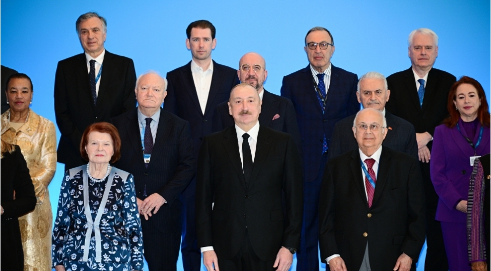 sulhun-berqerar-olunmasi-ile-yeni-perspektivlere-yeni-baxish-teleb-olunur