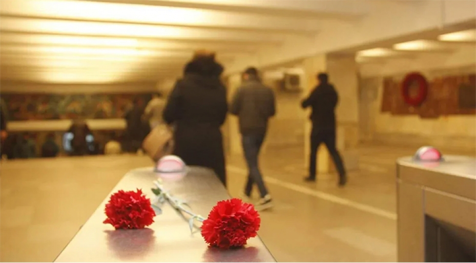 20-yanvar-metrostansiyasinda-toredilen-terror-aktindan-32-il-kechir