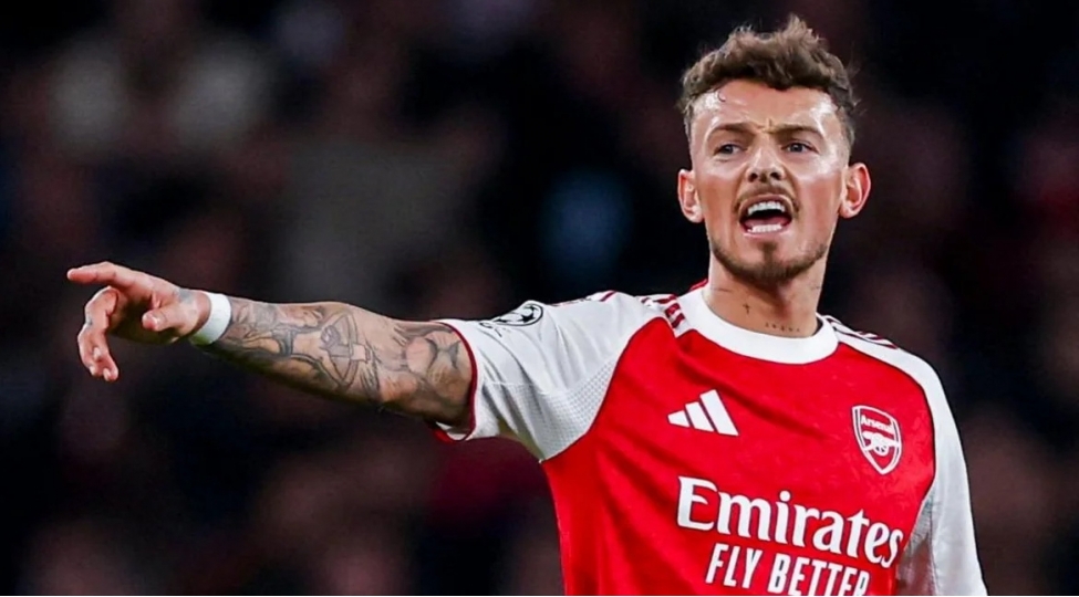 ben-uayt-klubunu-deyishir