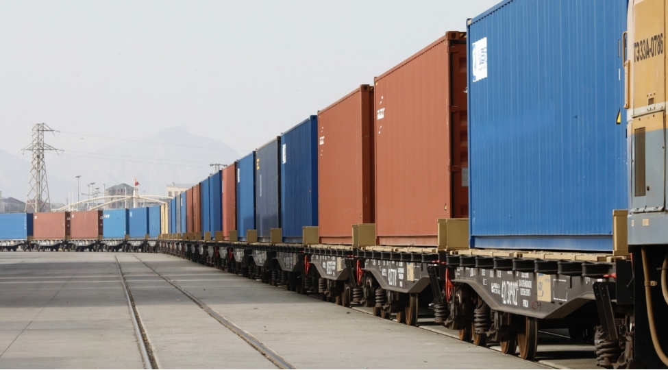 rusiyanin-irana-gonderdiyi-humanitar-yardim-qaradag-stansiyasina-chatib-2