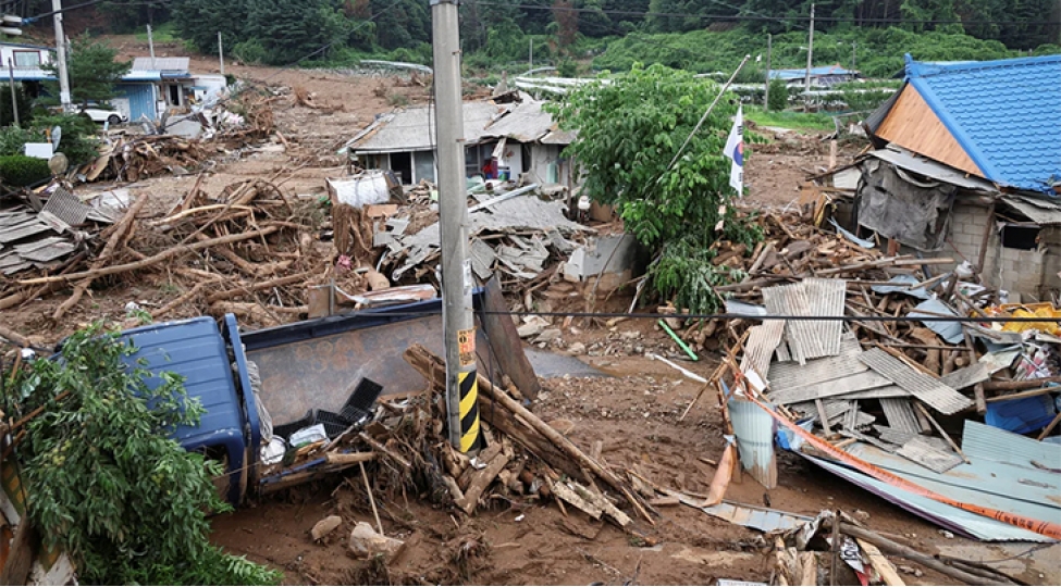 pakistanda-dashqinlar-neticesinde-olenlerin-sayi-45-e-chatib