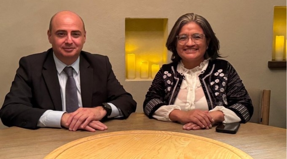 azerbaycan-ve-meksika-medeni-ve-tehsil-emekdashligi-meselelerini-muzakire-edibler