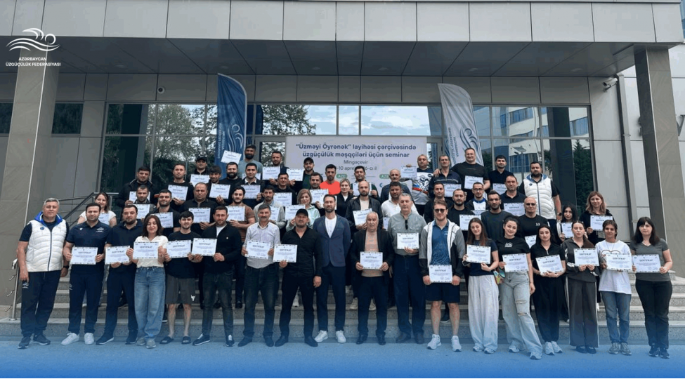 uzmeyi-oyrenek-layihesinin-meshqchileri-uchun-seminar-basha-chatib