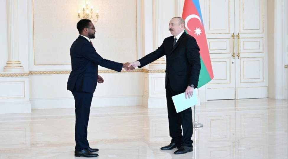prezident-ilham-eliyev-somalinin-azerbaycana-yeni-teyin-olunmush-sefirini-qebul-edib