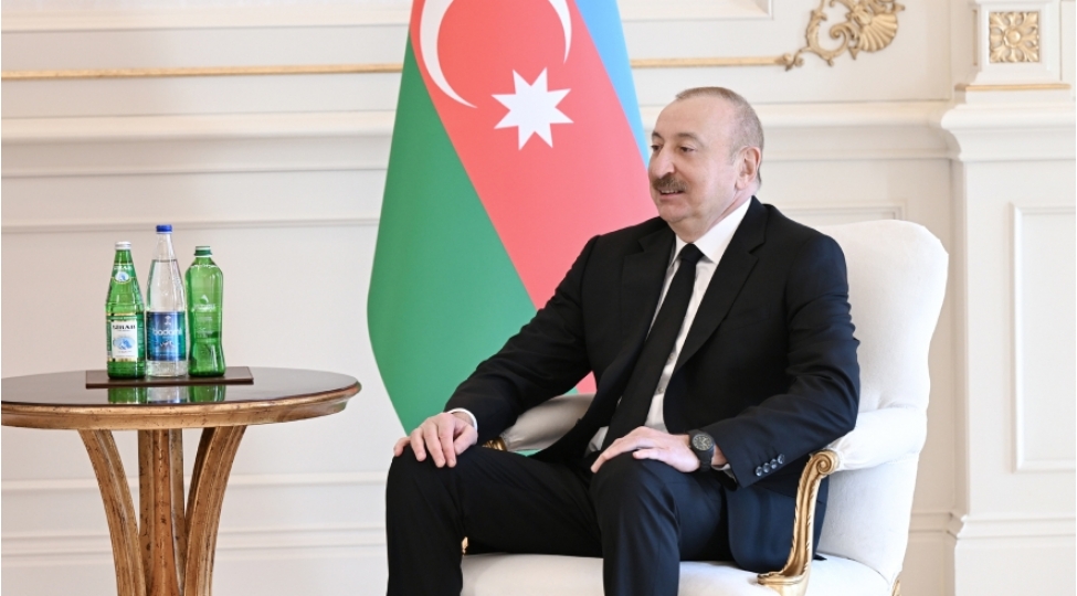 prezident-azerbaycan-ermenistan-numayendelerinin-qarshiliqli-seferleri-normal-muhitin-berqerar-edilmesine-tohfe-verir