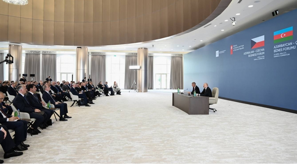 azerbaycan-chexiya-strateji-emekdashliq-siyaseti