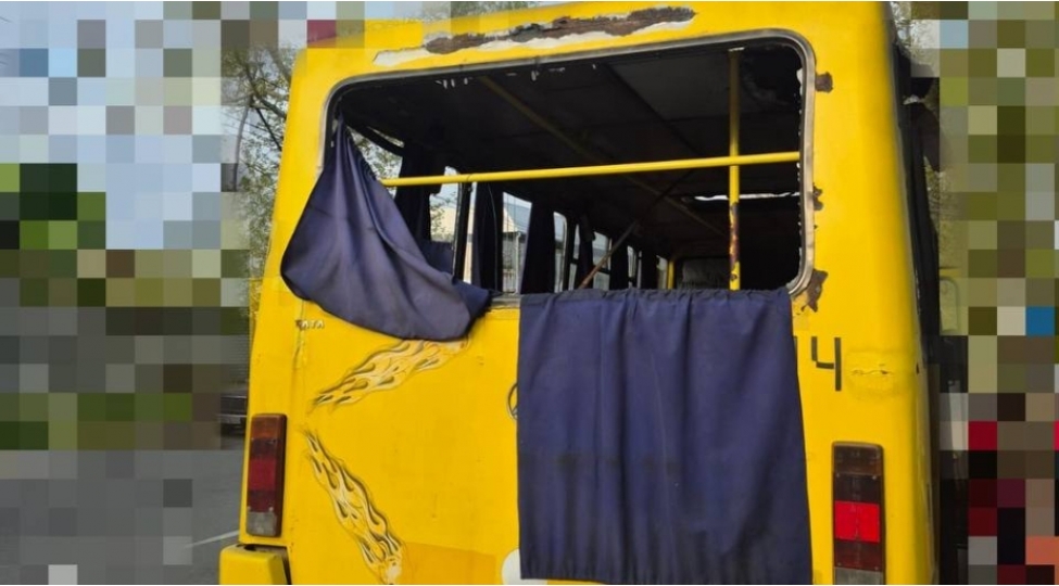 xersonda-mikroavtobus-dronla-vurulub-olenler-ve-xesaret-alanlar-var