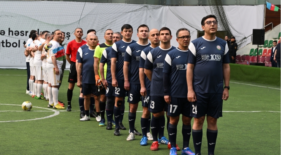 dovlet-qurumlari-arasinda-kechirilen-yoldashliq-oyunu-hech-heche-ile-bitib-foto