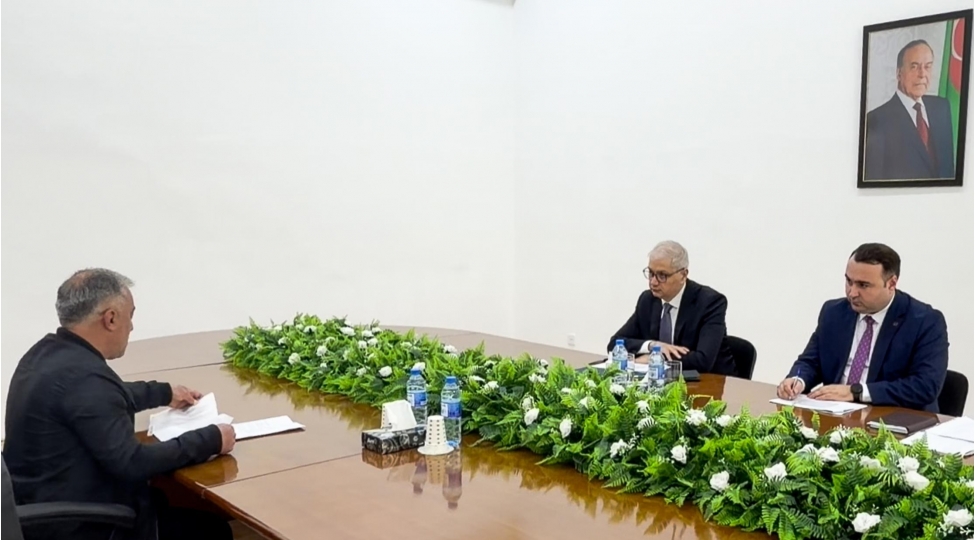 nazir-muavini-hidayet-abdullayev-shabran-rayonunda-vetendashlari-qebul-edib