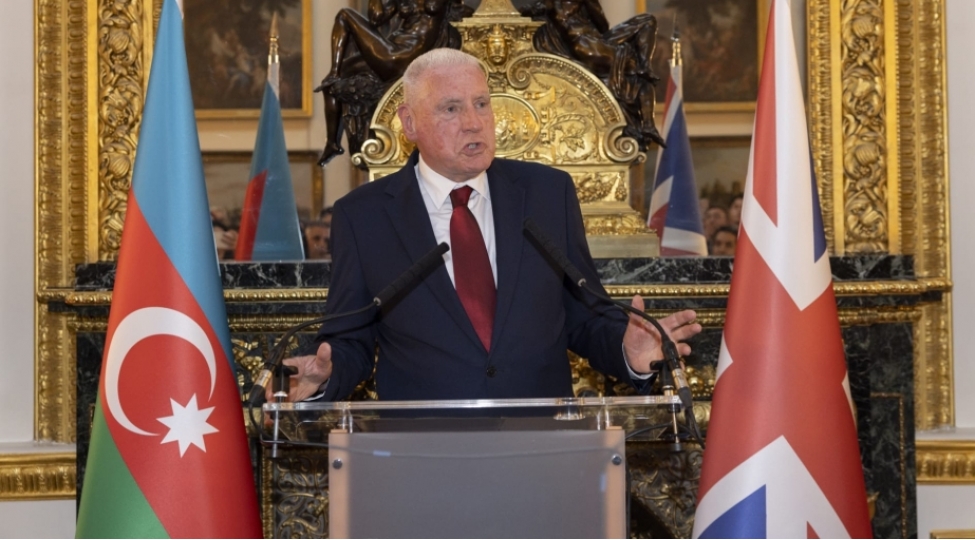 britaniyali-nazir-azerbaycan-britaniya-uchun-tehlukesizlik-ve-diplomatiya-sahelerinde-vacib-terefdashdir