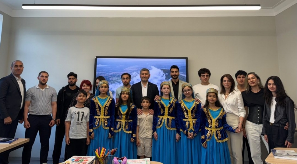 moldovada-milli-qurtulush-gunune-hesr-olunmush-tedbir-kechirilib-foto
