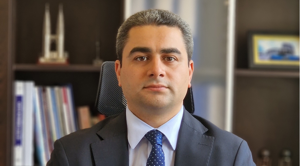 kadastr-ve-reyestr-sisteminde-reqemsal-transformasiya-innovativ-idareetme-ve-suni-intellektin-tetbiqi