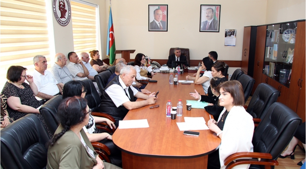 seyid-ezim-shirvaninin-anadan-olmasinin-190-illik-yubileyine-hesr-olunmush-tedbir-kechirilib