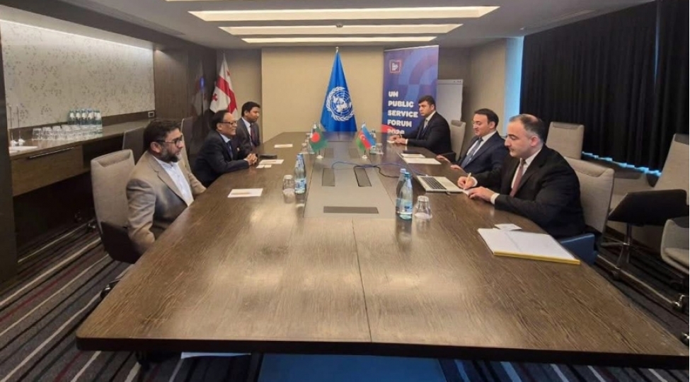 azerbaycan-gurcustanda-kechirilen-dovlet-xidmeti-forumunda-temsil-olunub